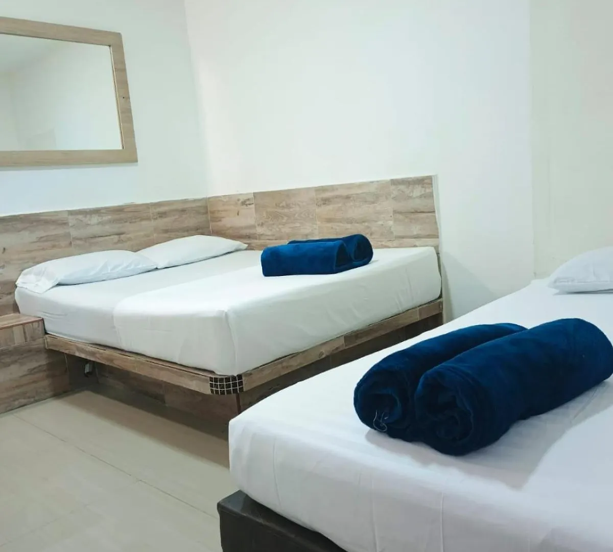 Hotel Casa Girardot Медельин